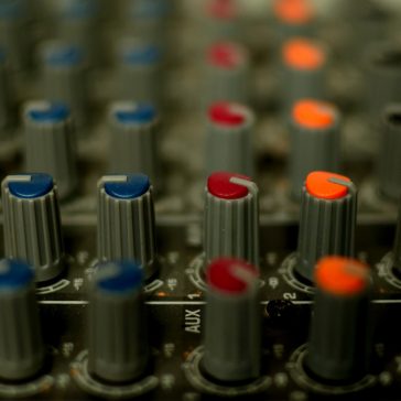 Mixing desk